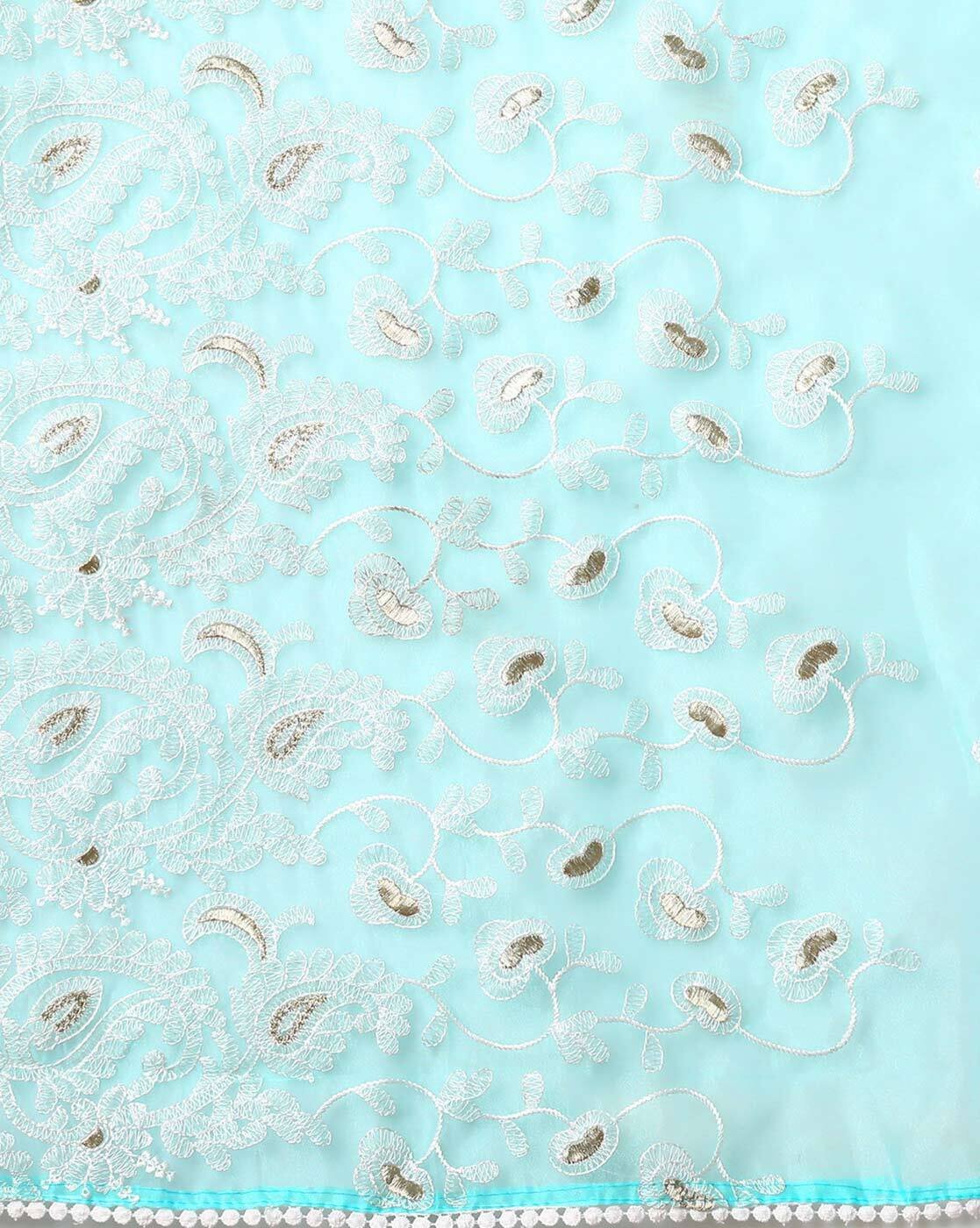 -1117Wx1400H-467334583-blue-MODEL5