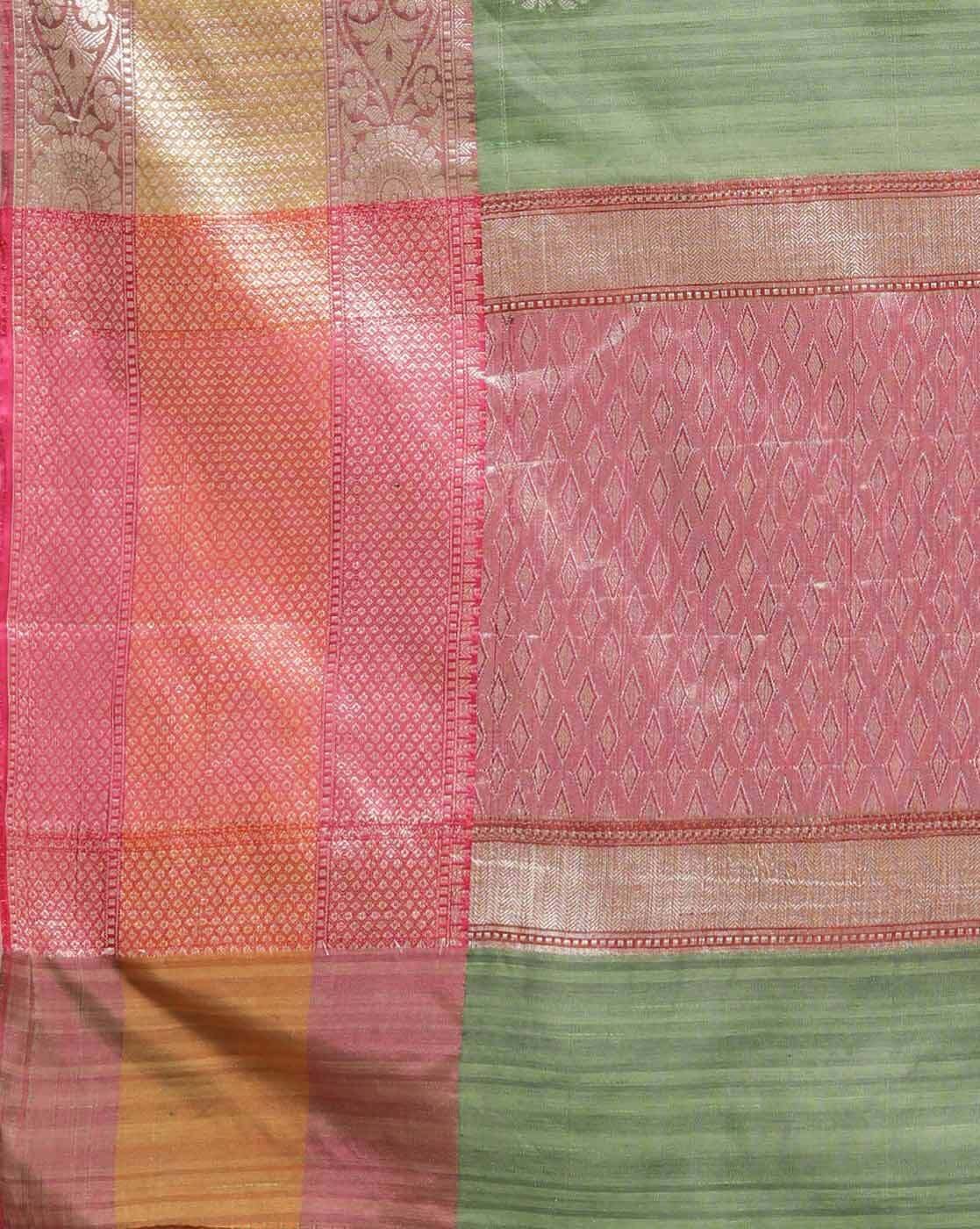 -1117Wx1400H-464428544-green-MODEL5