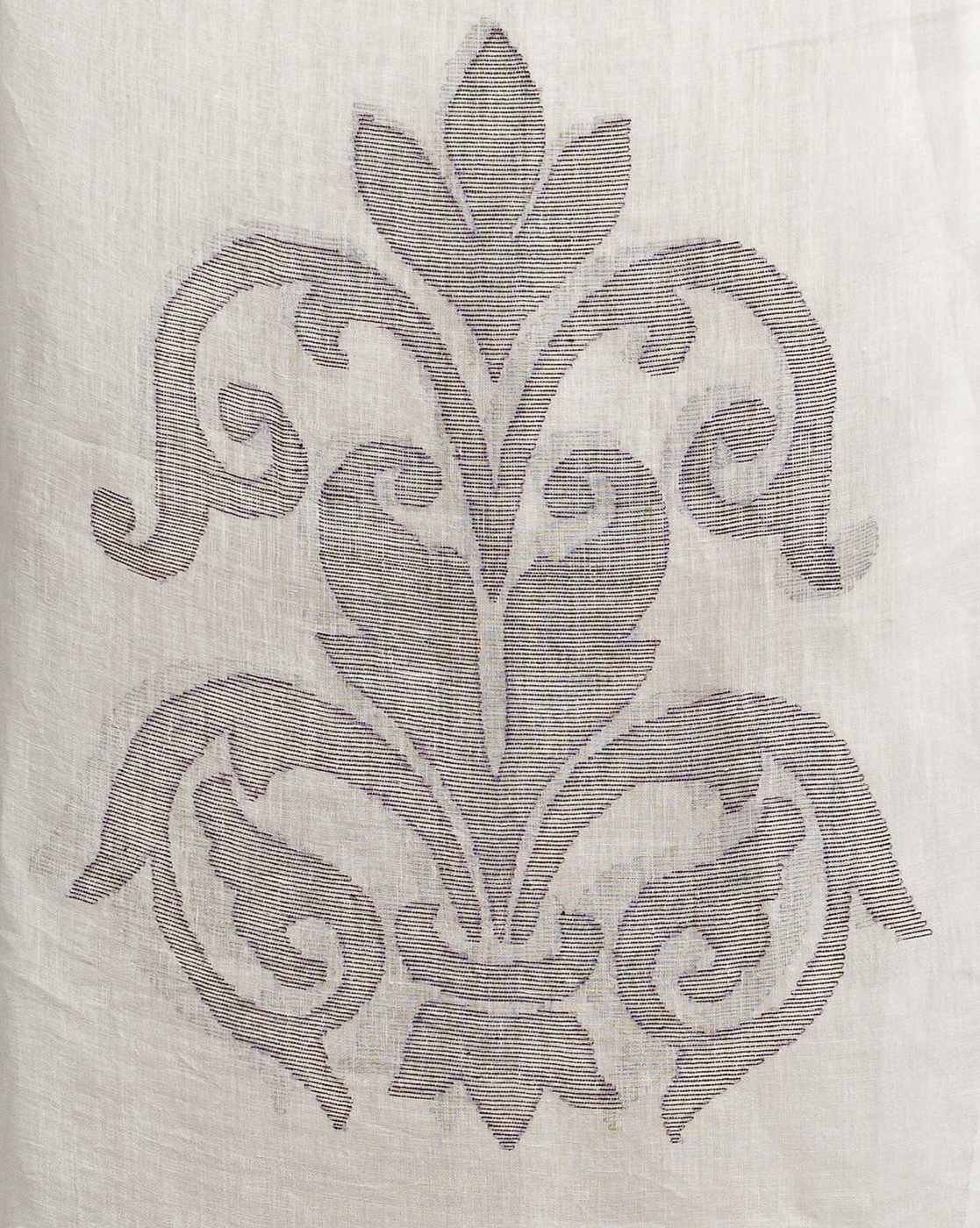 -1117Wx1400H-466402838-white-MODEL7