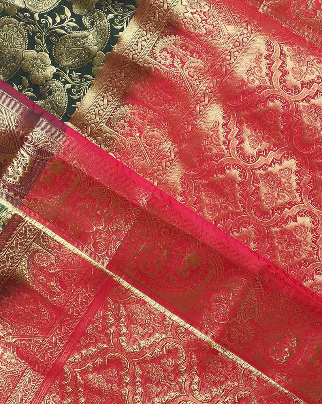 -1117Wx1400H-700095348-green-MODEL6