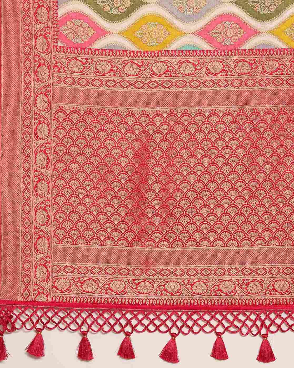 -1117Wx1400H-700291195-cream-MODEL5