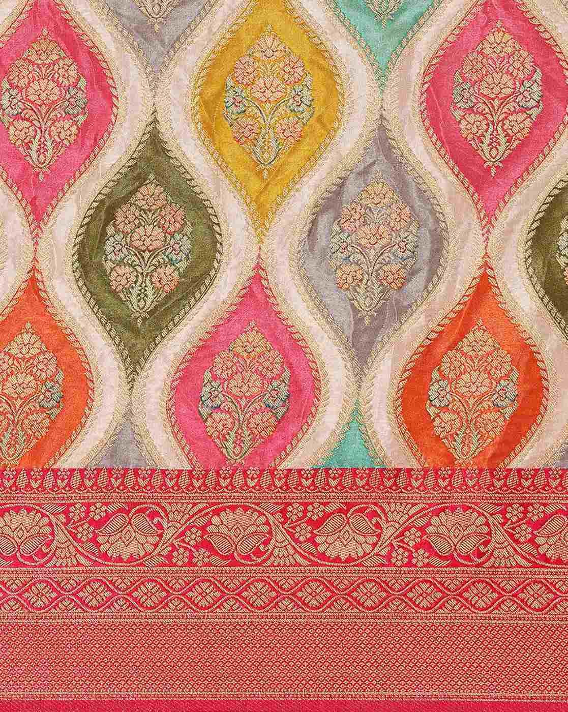 -1117Wx1400H-700291195-cream-MODEL6