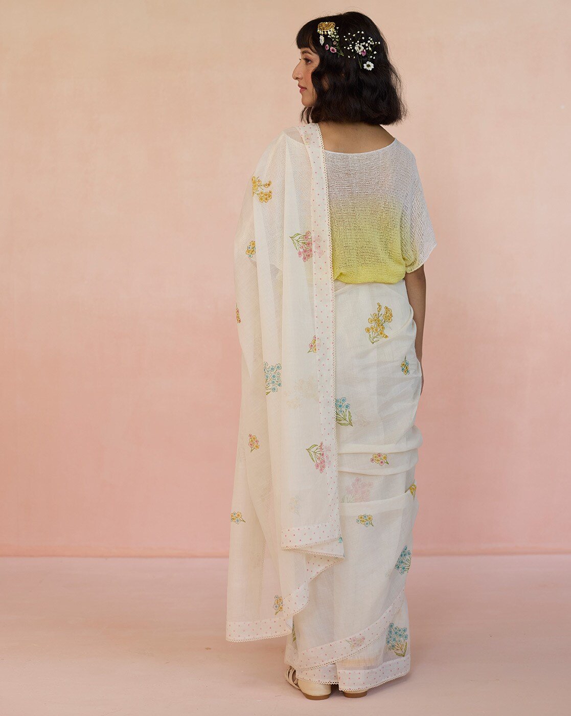 -1117Wx1400H-700744879-offwhite-MODEL3