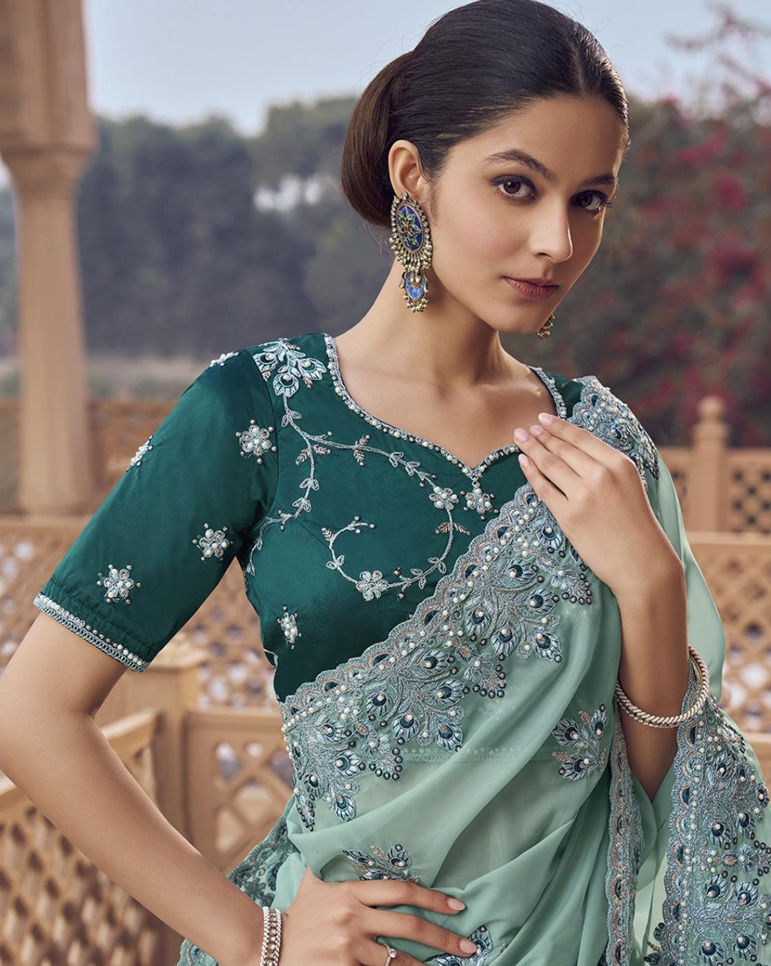 -1117Wx1400H-701178366-seagreen-MODEL2