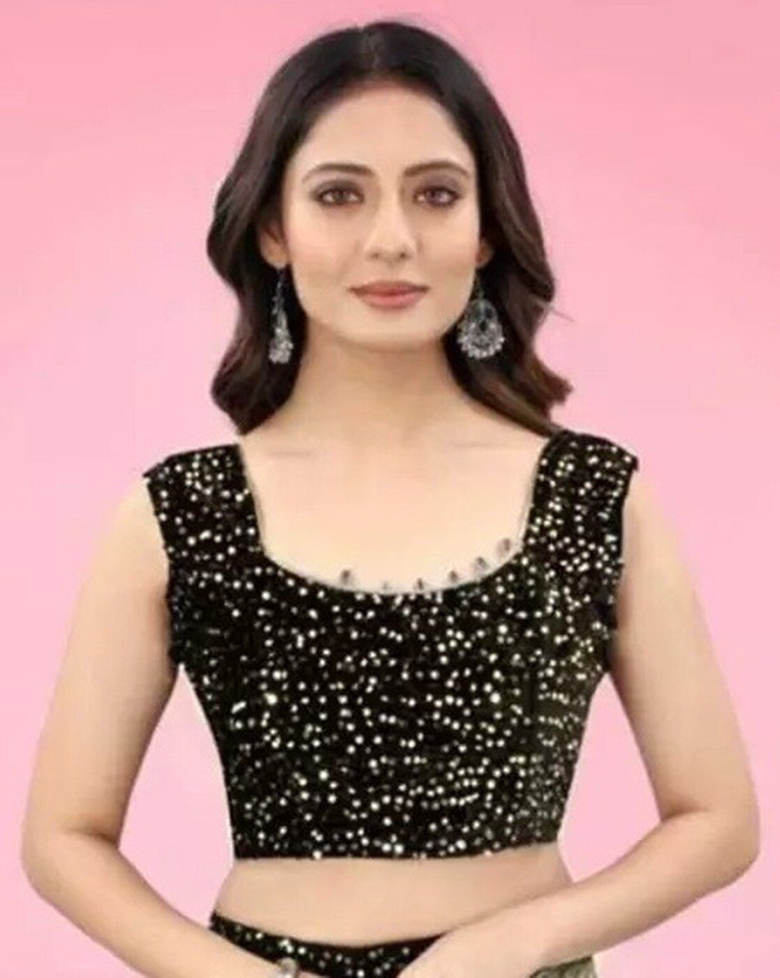 -1117Wx1400H-701421731-cream-MODEL4