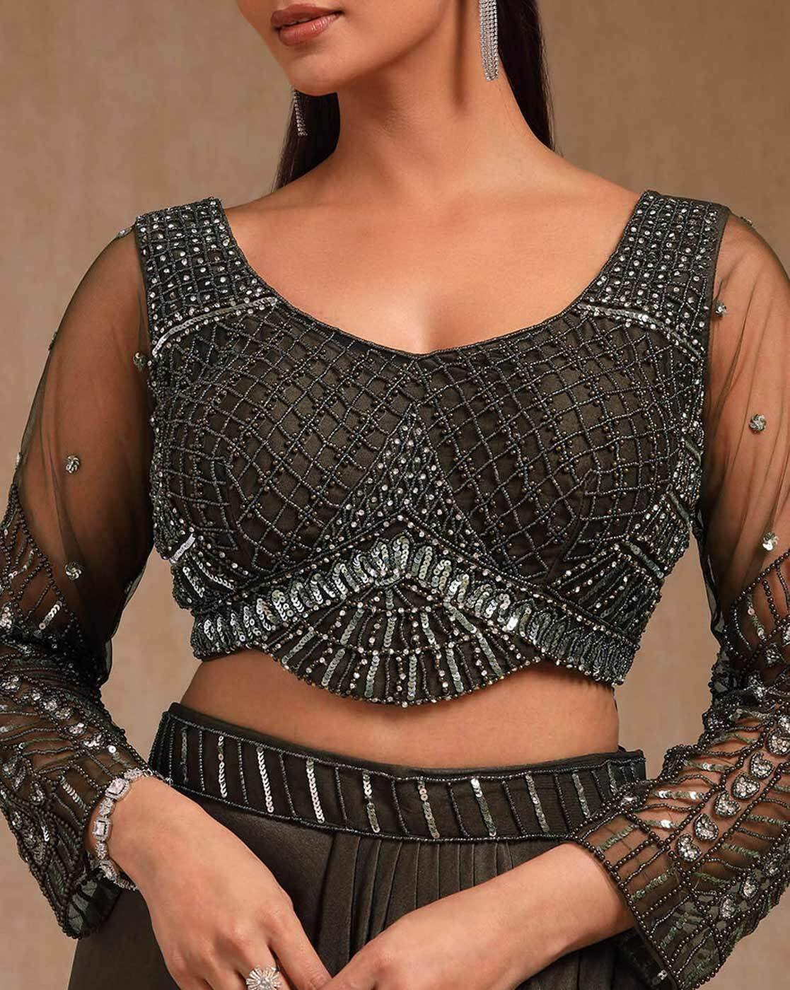 -1117Wx1400H-701481602-olive-MODEL6