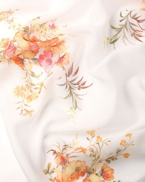 -473Wx593H-700764776-white-MODEL6 - Copy